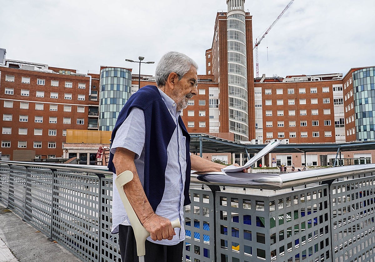 Los ladrones se cuelan en Cruces de madrugada: «Andaba por el hospital como Pedro por su casa»