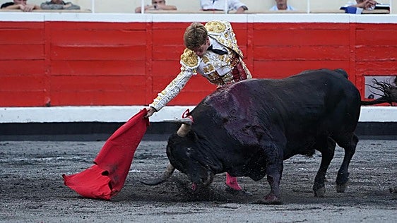 Luque y los goznes