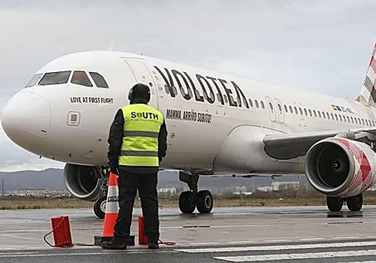 Volotea conectará Bilbao y La Coruña con dos vuelos semanales a partir de noviembre