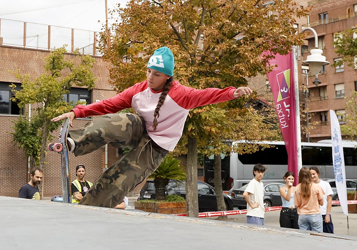 «Neskaters es un ejemplo de que las mujeres podemos hacer de todo»