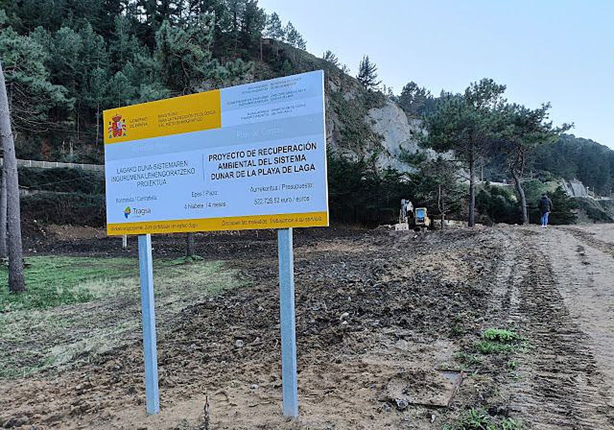 Costas retrasa al año que viene el inicio del plan de recuperación de las dunas de Laga