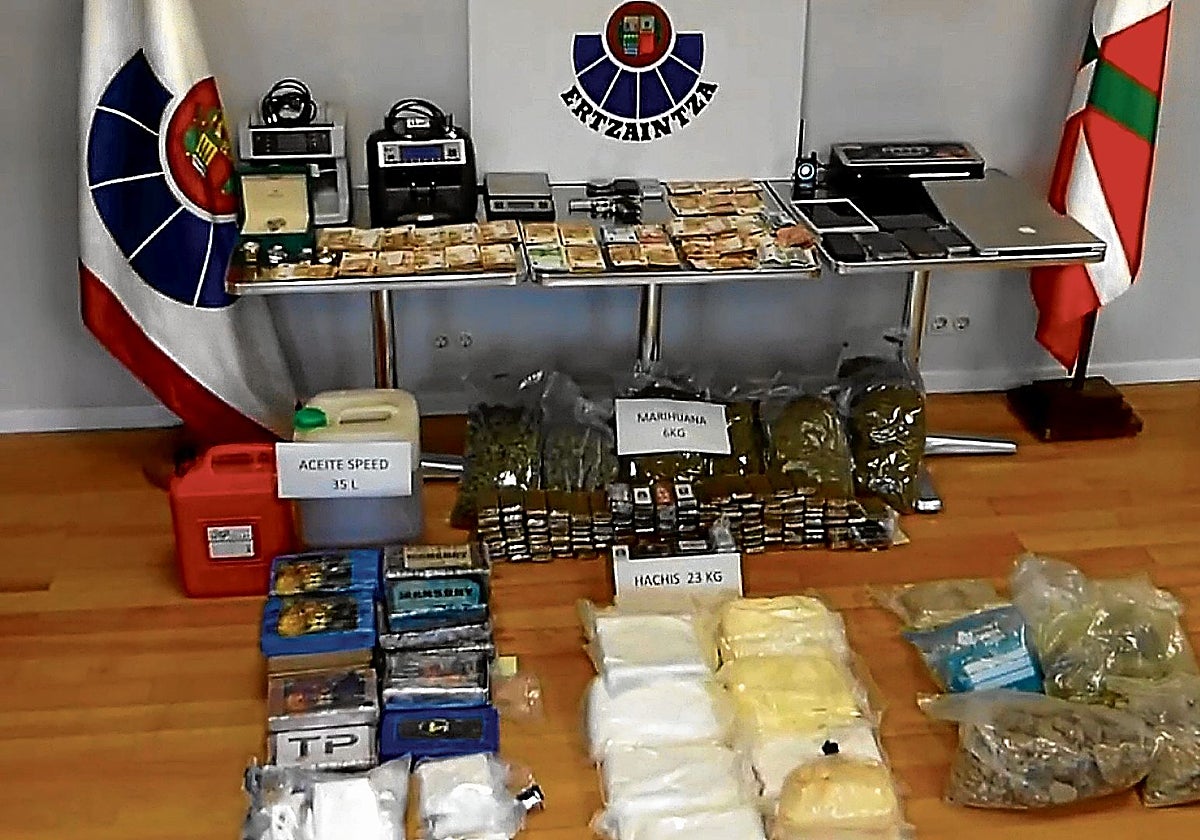 Piden 11 años para dos hermanos empresarios de la noche bilbaína por liderar una red de narcos