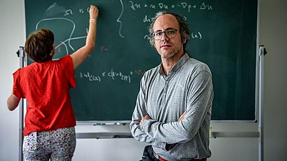 Javier Gómez Serrano trabaja actualmente en la Universidad de Brown tras pasar siete años en Princeton.