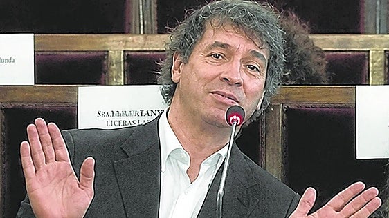 Derecho administrativo y condena a David Sánchez