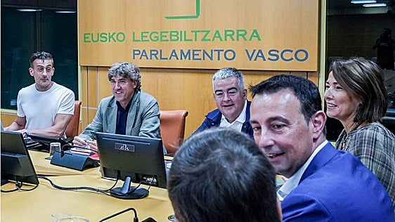 Andueza calienta el Pleno de Política General: acusa de desleal al PNV y le advierte de que no tolerará nuevos pactos con Bildu