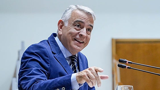 El PP: «Tras lo de PISA, váyase, consejera. O échela»