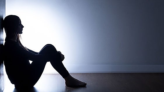 Osakidetza reforzará la atención sobre 300 adolescentes en riesgo de suicidio