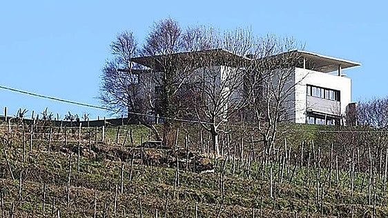 El Supremo avala la decisión de demoler el chalé de una exconcejala del PNV de Zarautz