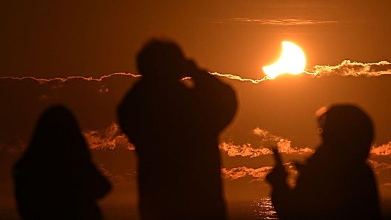 El avance de la Aemet para el día del eclipse: ¿habrá nubes en tu municipio de Álava?