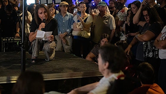 Movilización sin precedentes para evitar el desahucio de Maricarmen: de la escritora famosa que se ofrece a pagar su alquiler a Ana Belén o Juan Diego Botto