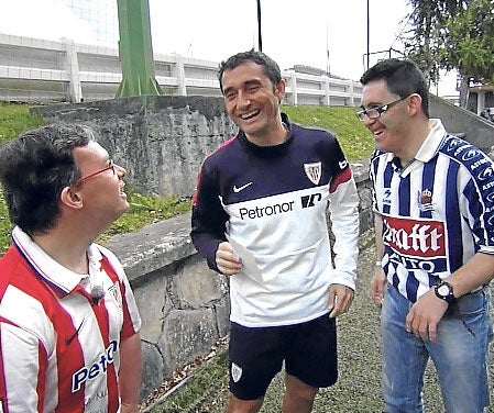 Íñigo y Urtzi con Ernesto Valverde.