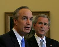 Bush propone al actual gobernador de Idaho como nuevo secretario del Interior