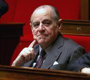 Fallece a los 83 años el ex primer ministro francés Raymond Barre
