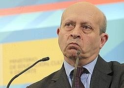 José Ignacio Wert , durante la rueda de prensa. / Kiko Huesca (Efe) | Atlas