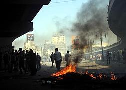 Choques con la Policía cerca de la plaza de Ramsés. / Mosaab Elshamy (Efe)