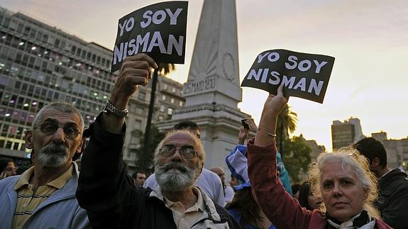 Protesta por la muerte del fiscal. 