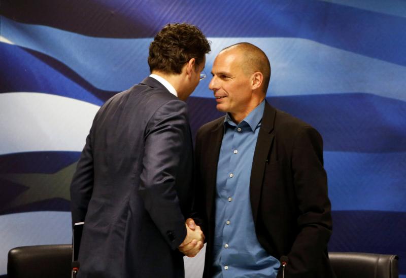 Varoufakis (d.), el viernes con Dijsselbloem. 