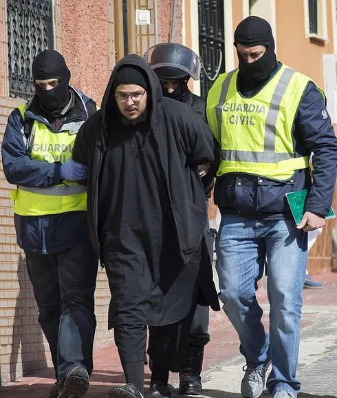 El Juez Encarcela A Los Cuatro Yihadistas Arrestados En Melilla Y ...