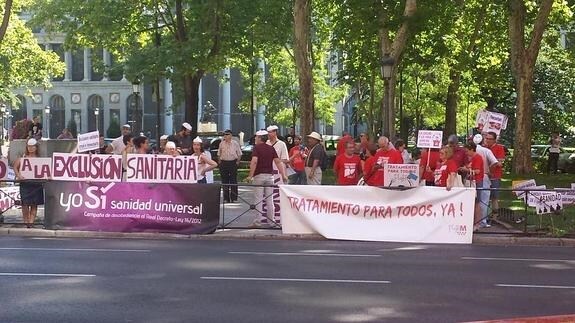 Protesta frente al Ministerio de Sanidad. 