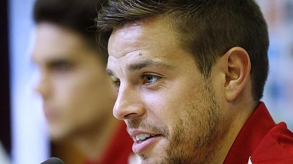 César Azpilicueta, durante la rueda de prensa. 