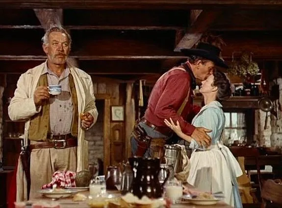 John Wayne y Dorothy Jordan en 'Centauros del desierto'. 