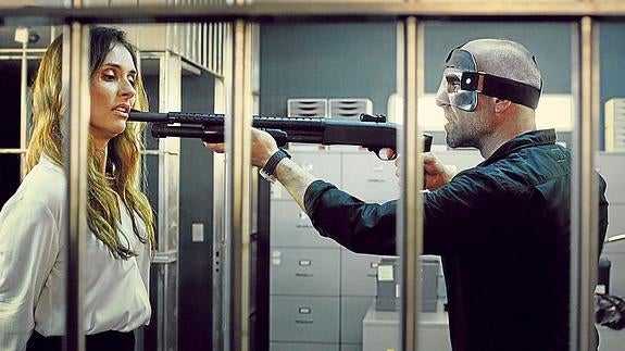 Patricia Vico y Luis Tosar, en una escena de la película.