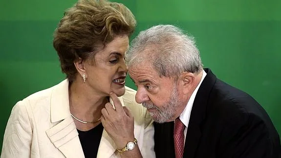 Lula da Silva y Dilma Rousseff en el Palacio de Planalto en Brasilia.