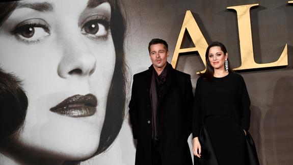 Brad Pitt y Marion Cotillard, en la presentación de 'Aliados'.