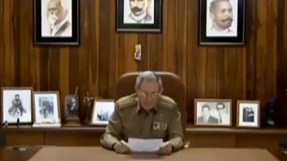 Raúl Castro anuncia la muerte del líder cubano.