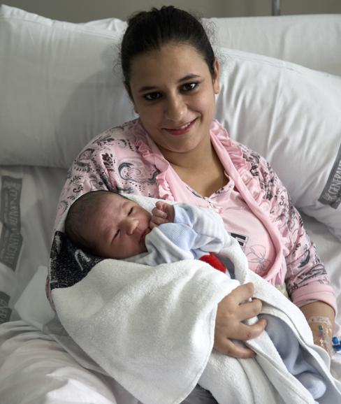 Abdul.lahe es el primer bebé del año 2017 nacido en la Comunitat Valenciana.