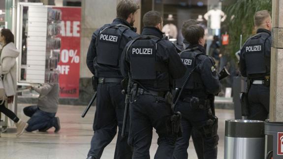 Agentes de la Policía alemana.