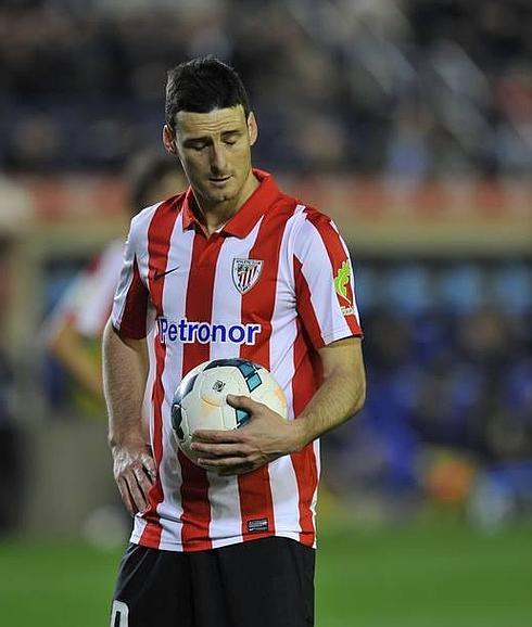 Aduriz falló el penalti en Villarreal.