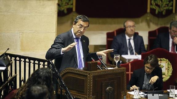 José Luis Bilbao, durante su intervención en Juntas Generales de Bizkaia.