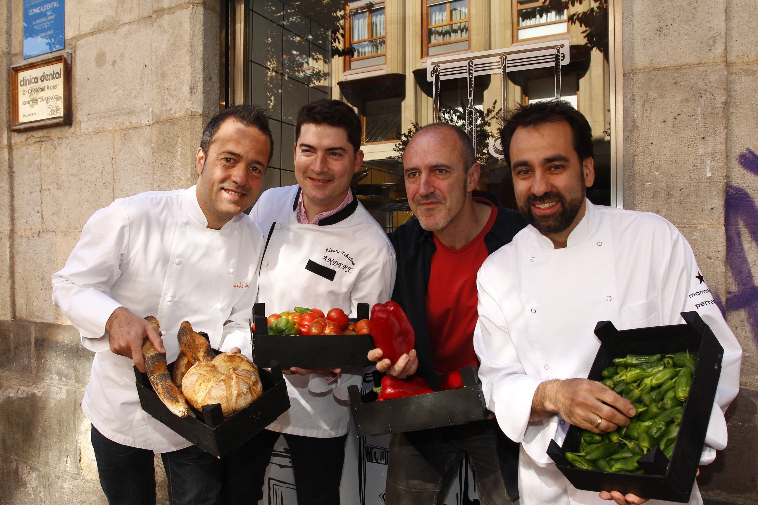 'Con dos fogones', una fiesta gastronómica con vino, swing y coches clásicos