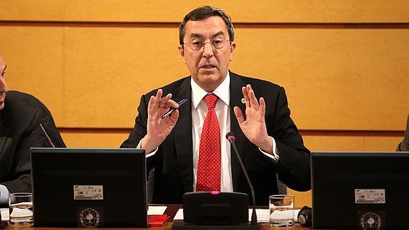 Bilbao, en la convocatoria de la comisión institucional de las Juntas Generales. 