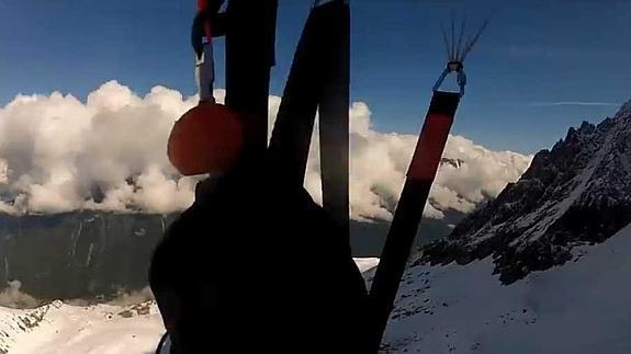 Los riesgos del parapente: Provocar una avalancha