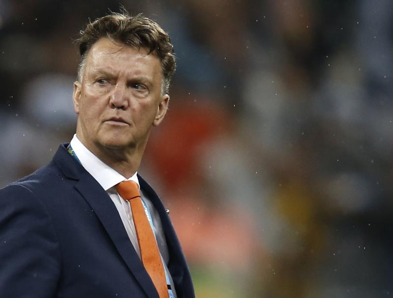 Van Gaal, decepcionado tras la derrota.