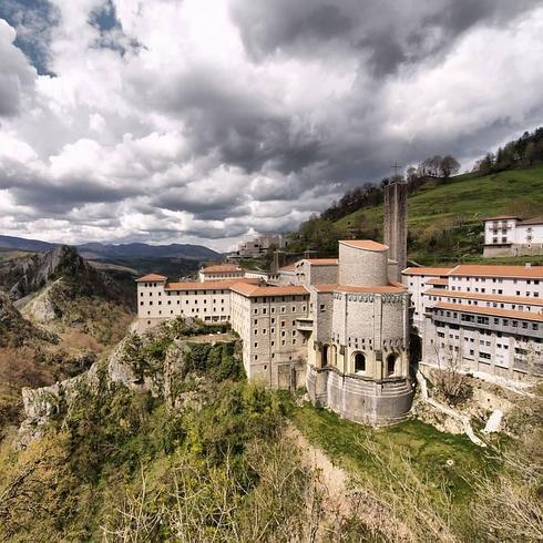 Vista general del santuario. 