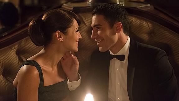 Paula Echevarría y Miguel Ángel Silvestre protagonizan la serie.