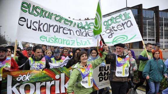 Korrika bete-betean sartu da gaur Bizkaian.