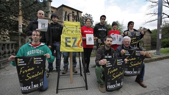 Activistas contra el fracking en Durango.