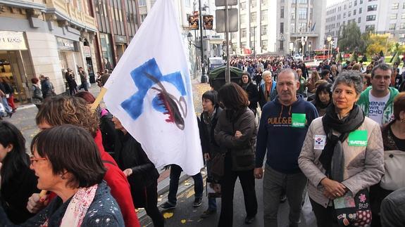 Manifestacion de los trabajadores de Osakidetza en Bilbao el pasado año.