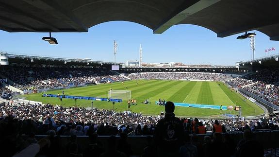 Parc Lescure fue rebautizado en 2001 como Chaban Delmas.