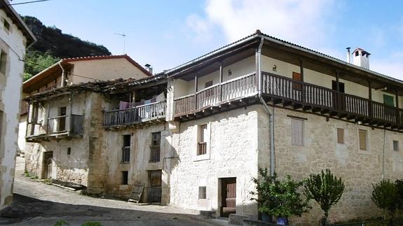 Casas del Valle de Manzanedo.