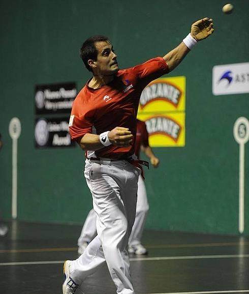 Oinatz Bengoetxea jugará la final del Manomanista contra Olaizola II.