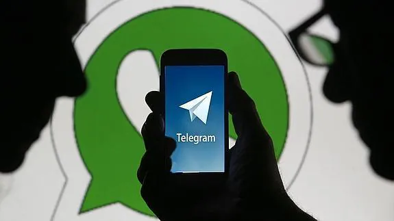 El Gobierno vasco opta por Telegram en vez de por WhatsApp. 