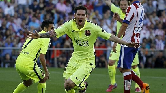 Leo Messi, delantero del FC Barcelona, celebra un gol.