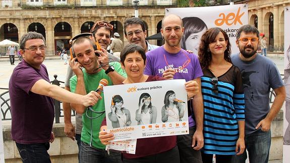 "Euskaraz bizitzeko gai direnek rol garrantzitsua dute"