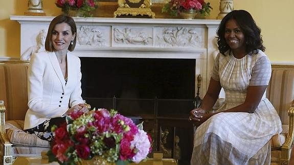 La Reina Letizia y Michelle Obama, en su encuentro en la Casa Blanca.