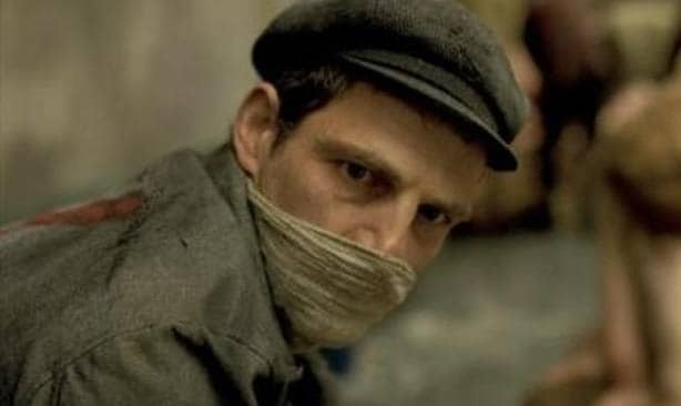 Fotograma de la película húngara 'Son of Saul', ganadora del Premio del Jurado de Cannes y rival de 'Loreak'.